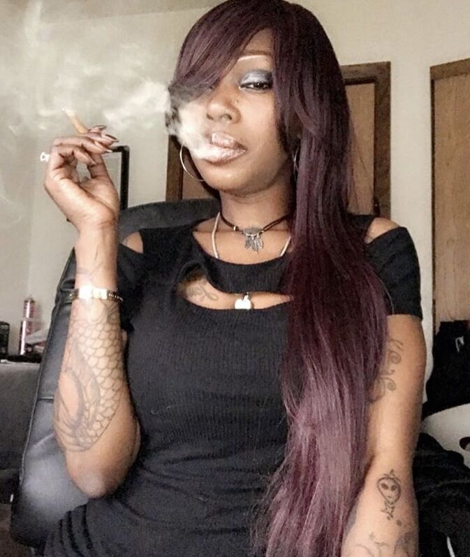 Kodak Smoking Ebony Milf