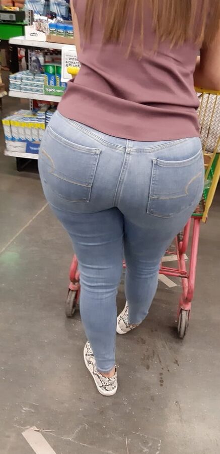 Booty ass