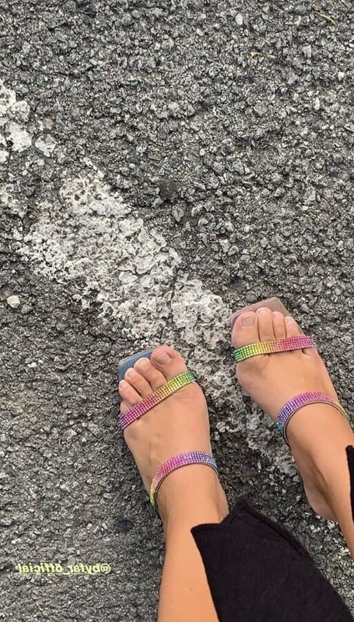 Carla Ginola feet