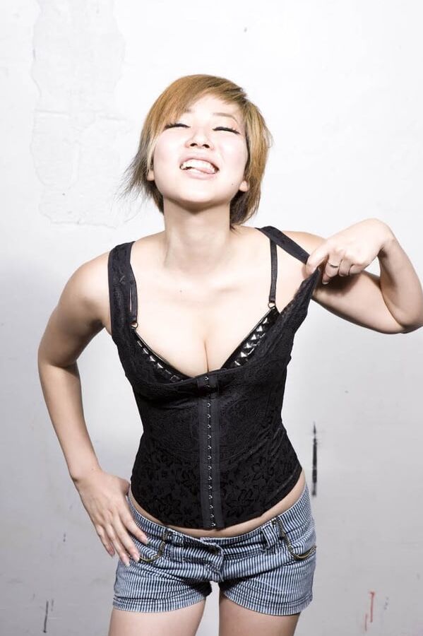 Model Exposes her Tight Asian Body