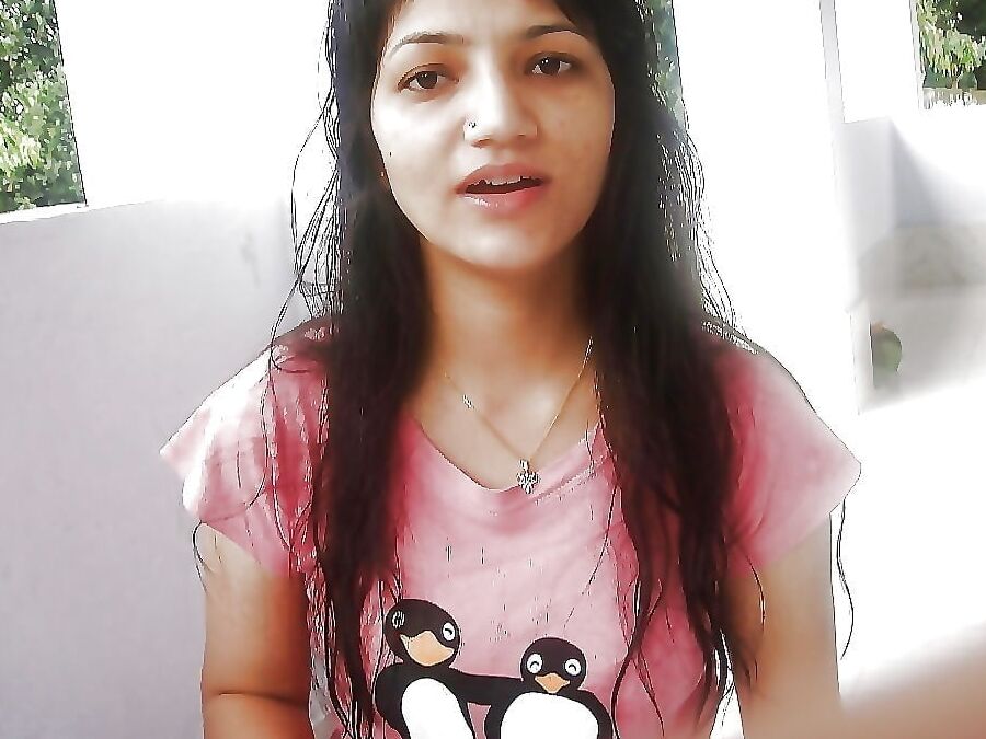 Cute and Natural Girl from India: Salma Khanam