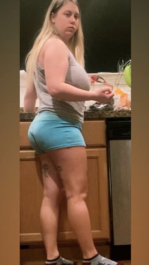 Thick Blonde PAWG