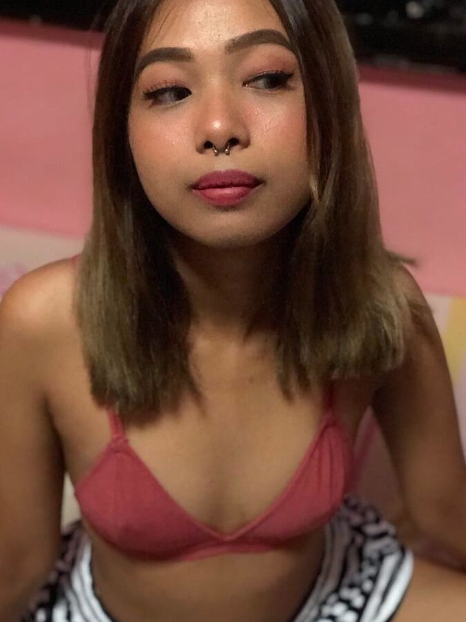 Hot Malaysian Girl Atikah