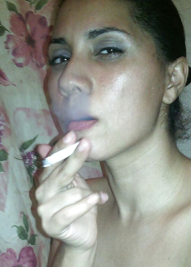 hot and dirty smoking ebony irmas