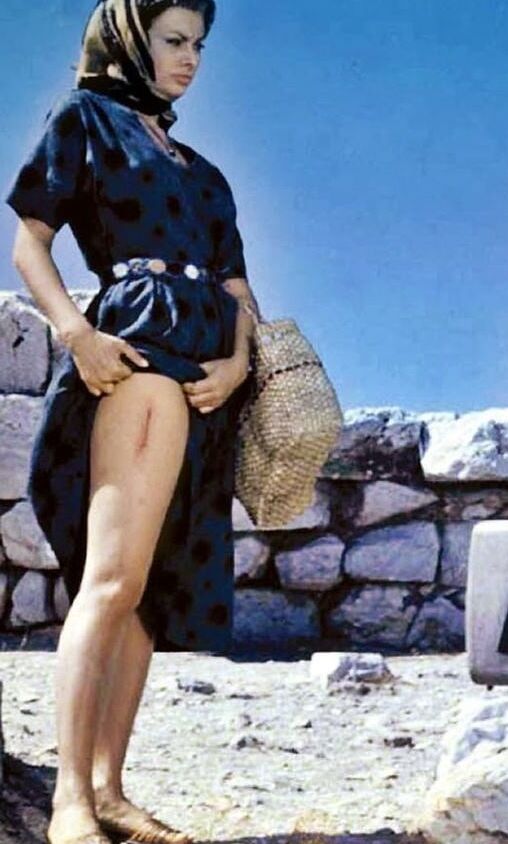 Retro celebrity woman Turkish famous Milf Mature vintage hot