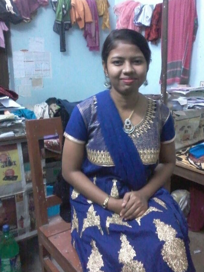 Desi elder step sister Ratna