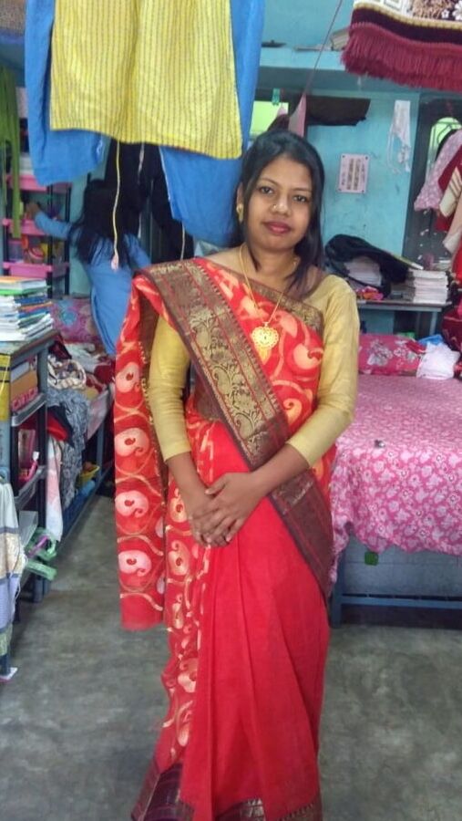Desi elder step sister Ratna