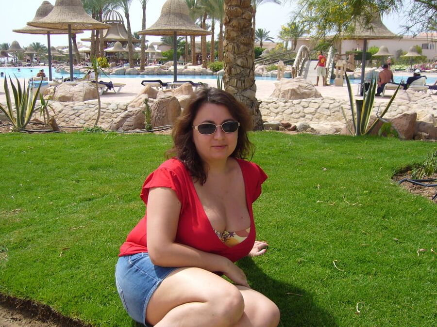 Russian mature wife Marina with big boobs