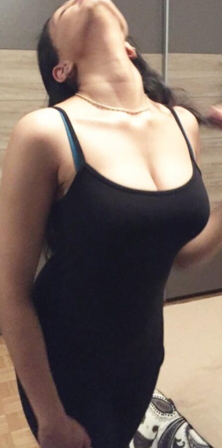 Busty paki goddess wife exposed huge tits aunty desi indian