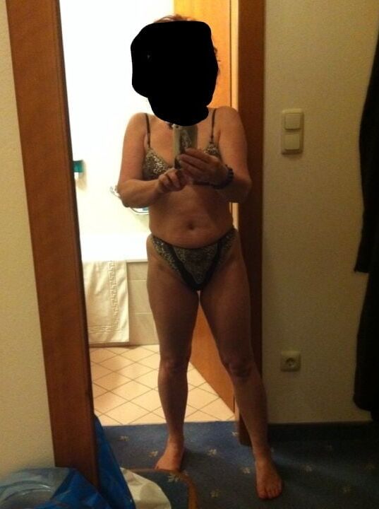 Wife showing off her body