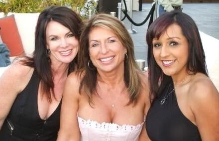 Which Milf Would you Pick ? Comments.