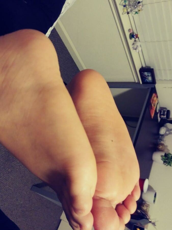 Asian Girls Feet