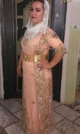 kurdish beautiful milf ( turkish hijab arabian mom )
