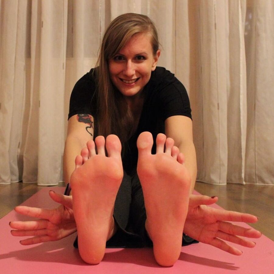 Barefoot yoga foot sluts