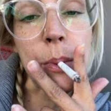 Blonde MILF Smoking: Classy or TRASHY???