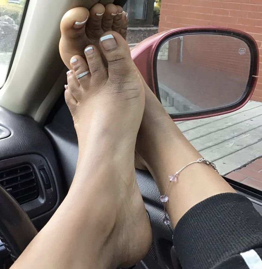 sexy BLACK toes and soles pt