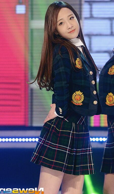 Cute Kpop Sluts in schoolgirl uniforms