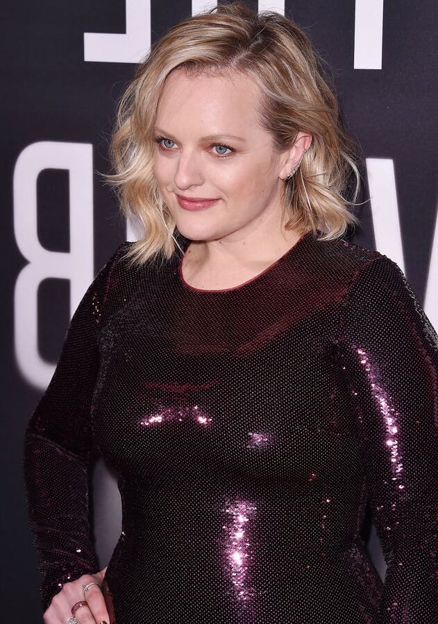 Elisabeth Moss - Invisible Man Prem Feb th &;