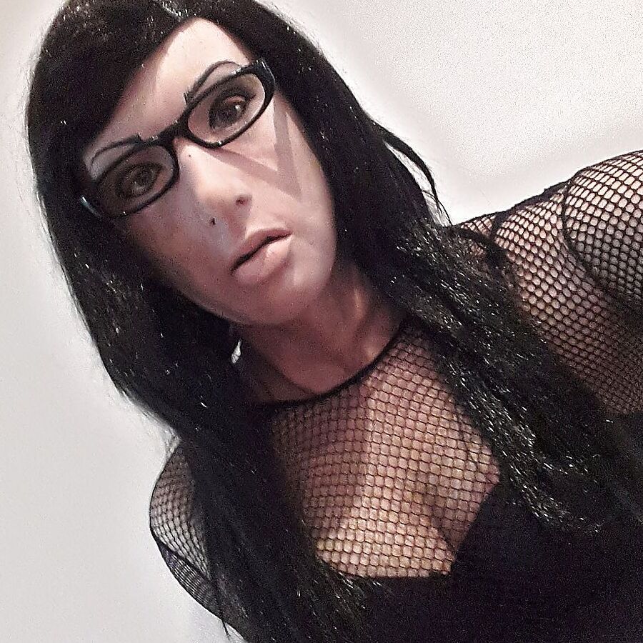 Fishnet Whore Housewives.. Gangbangs, yes or no?
