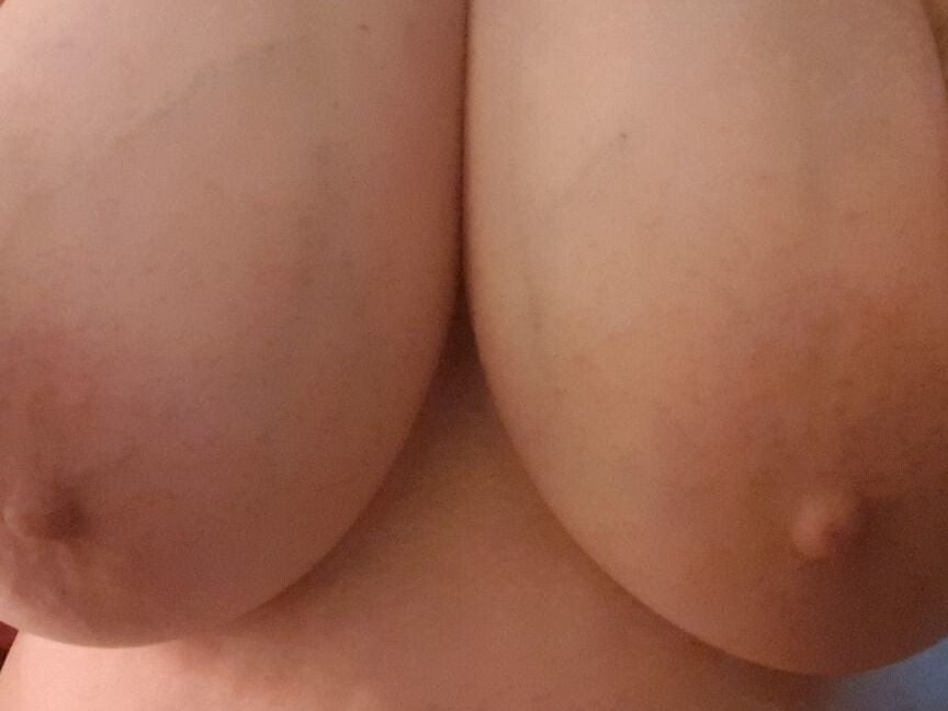 Rachel huge saggy tits