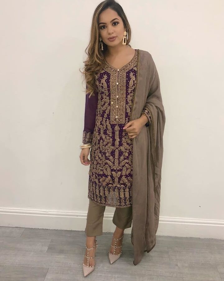 Hottest paki girl from maidenhead London pakistani classy