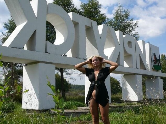 amateur photos of russian girls outdoors