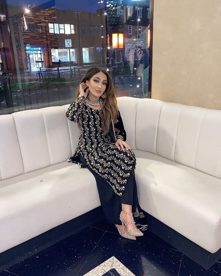 Hottest paki girl from maidenhead London pakistani classy