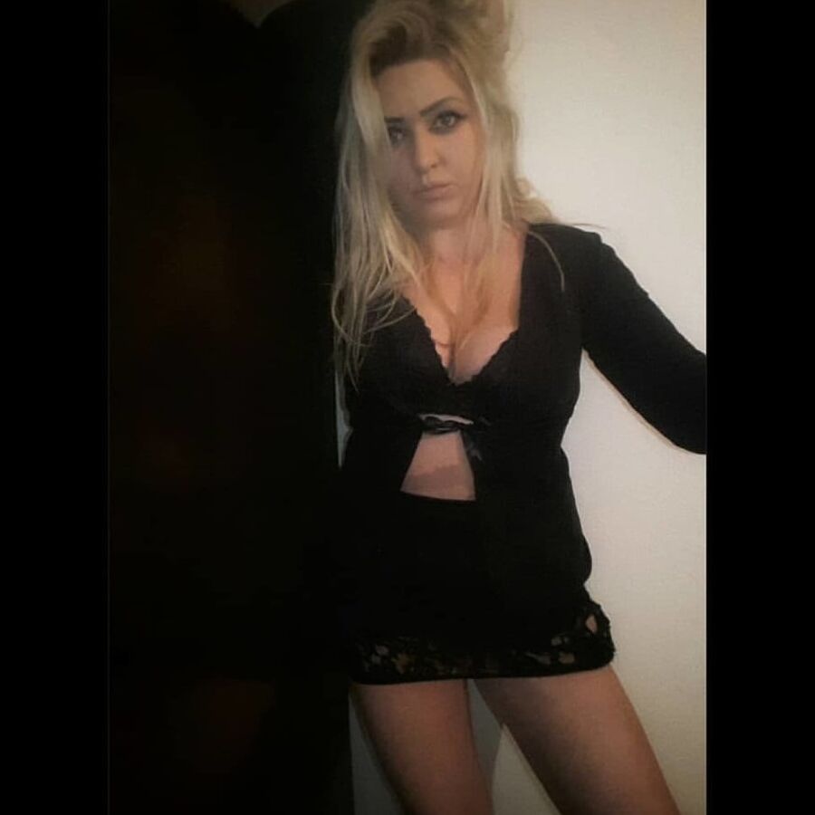 Serbian slut blonde girl big natural tits Jelena Dzipkovic