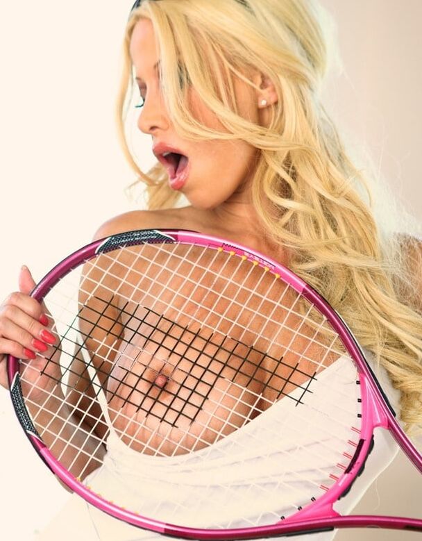 Gina Blonde Tennis MILF