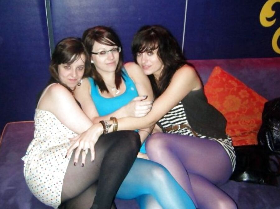Amateurs in Purple tights, stockings &amp; pantyhose