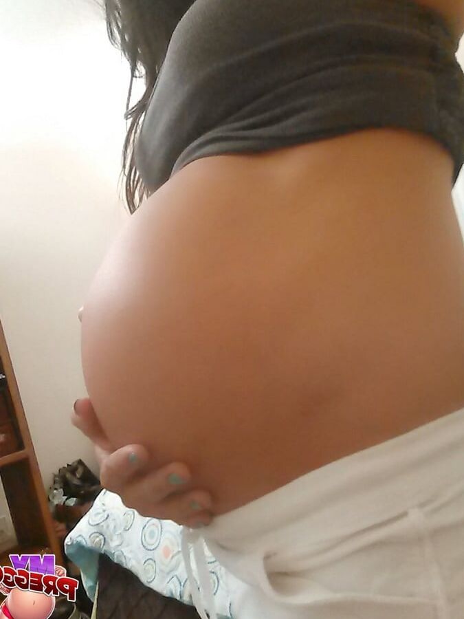 Pregnant Leticia from MyPreggo.com