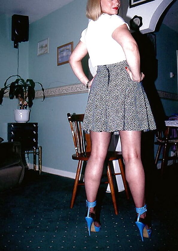 British MILF Alison stockings
