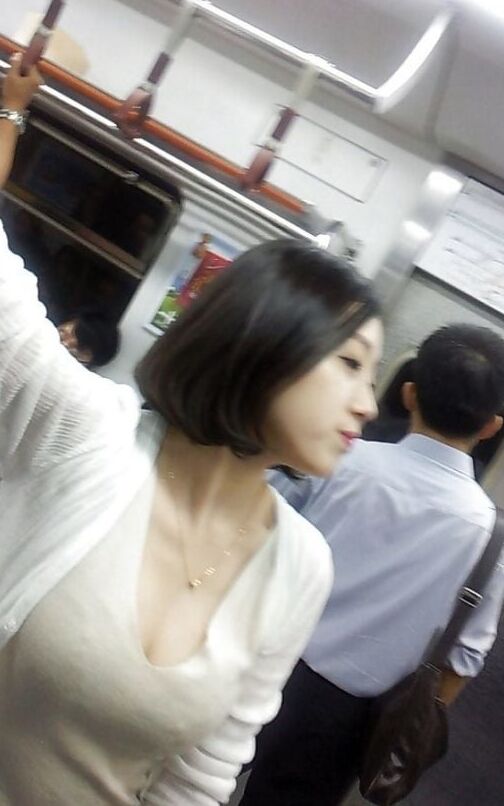 Asian cleavage