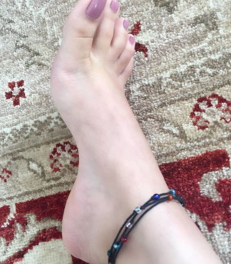 Gorgeous Feet Shoot
