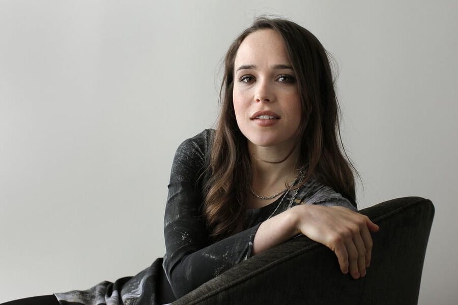 Ellen Page I want to ejaculate in her.