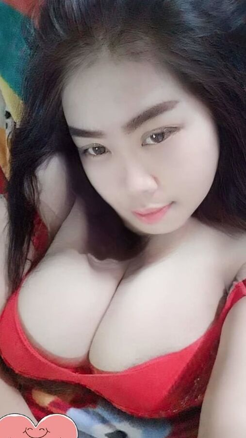 Sexy big boobs