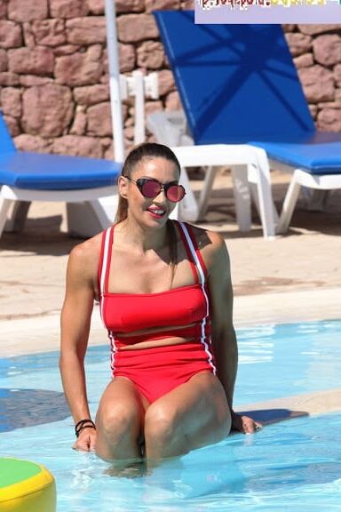 Eleni Petroulaki the Sexy Greek Trainer