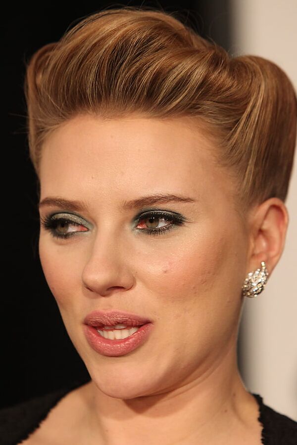 Beauty Of Scarlett Johansson