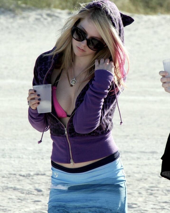 Classic Sexy Avril