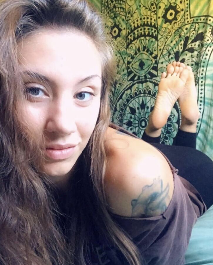 Sexy with toes pt