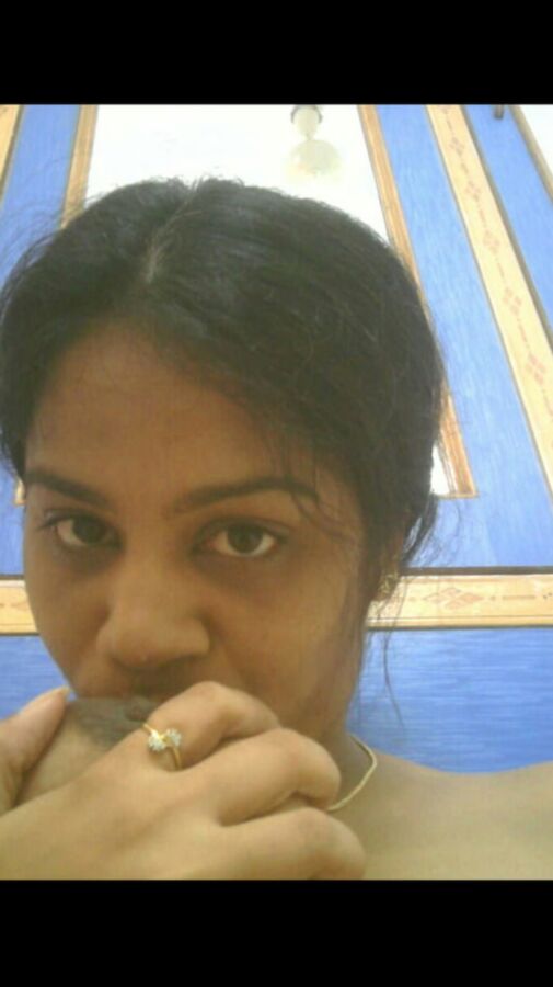 Bangalore girl Hima Neeru husband lives in foreign,