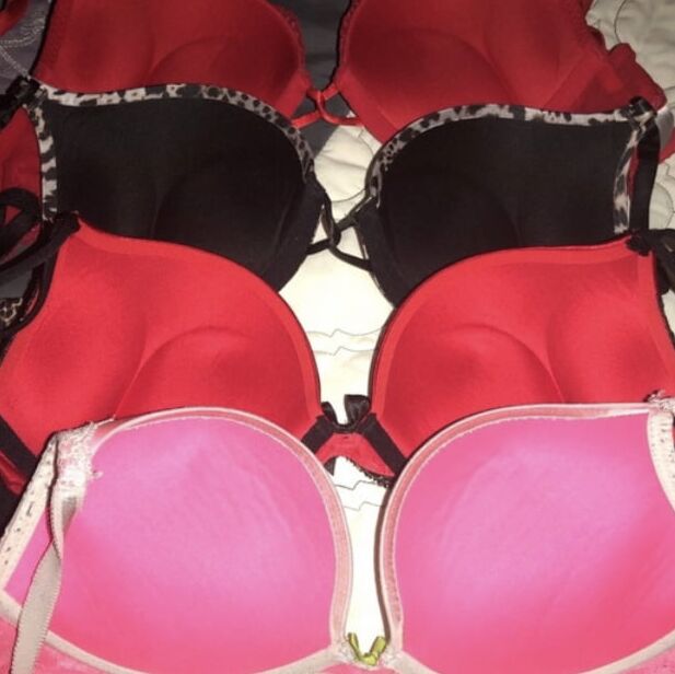 Big Tits Girl And MILF Selling Her Bombshell Bras
