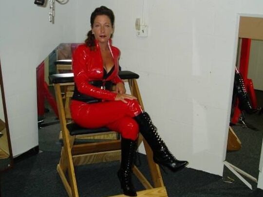 Mature Milf Leather Latex Opload By Karina Claus Nudedworld