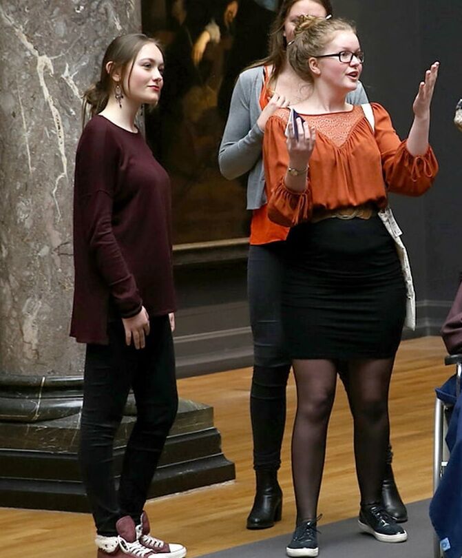 Museum Girls in Pantyhose - The Nerdy Girl