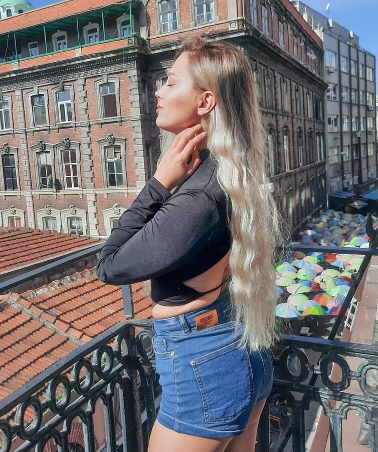 Turkish Instagram Girls Blonde Gulsah