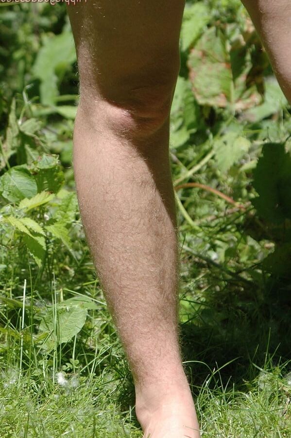 Girls with Hairy Legs