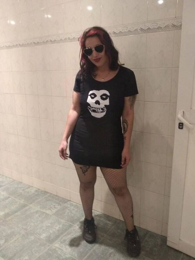 Argentinian Latina Smoking Goth bitch whore