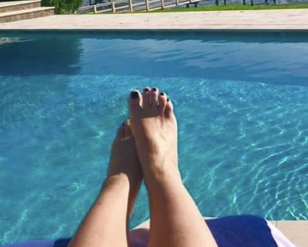 Who wants to see who these toes belong too?