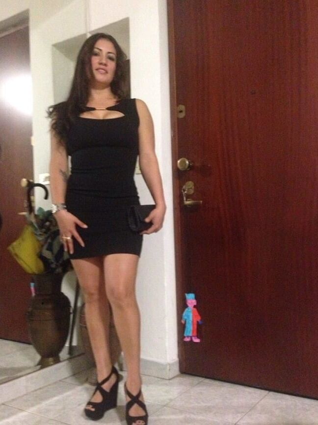 Mafer, a beautiful and fucking wife, to cum on her precious