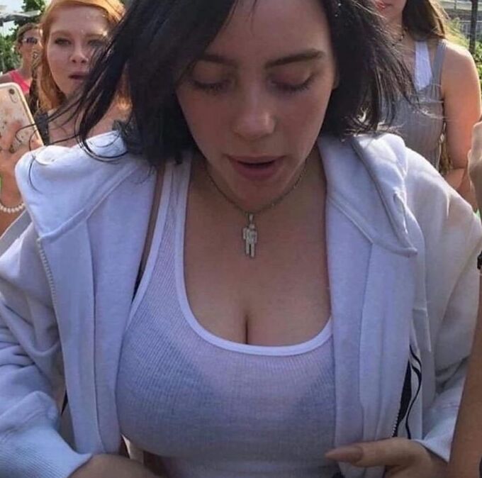 billie eilish boobs